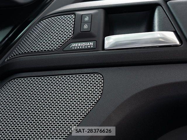 ROVER DEFENDER 2024-10 7021459-4