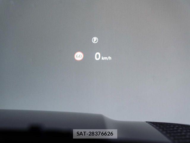 ROVER DEFENDER 2024-10 7021459-6