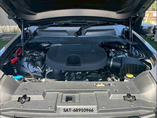 ROVER DEFENDER 2021-06 7021457-11