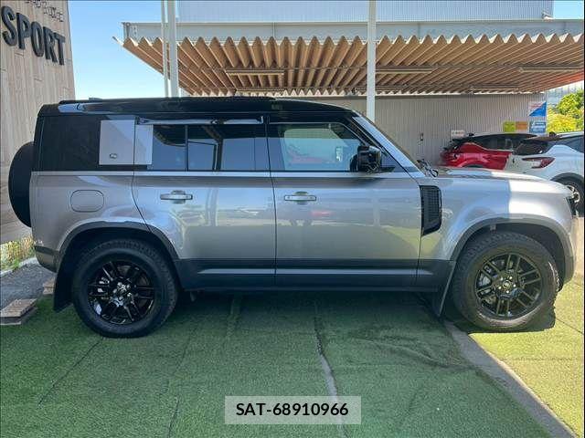 ROVER DEFENDER 2021-06 7021457-14