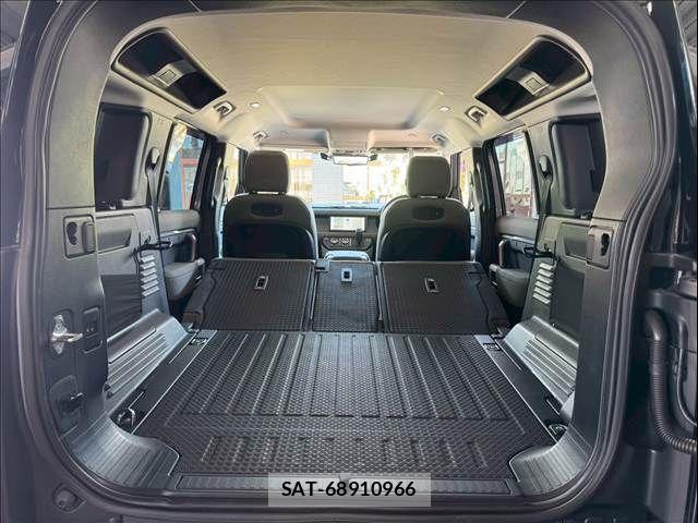 ROVER DEFENDER 2021-06 7021457-17