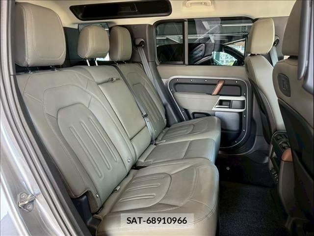 ROVER DEFENDER 2021-06 7021457-6