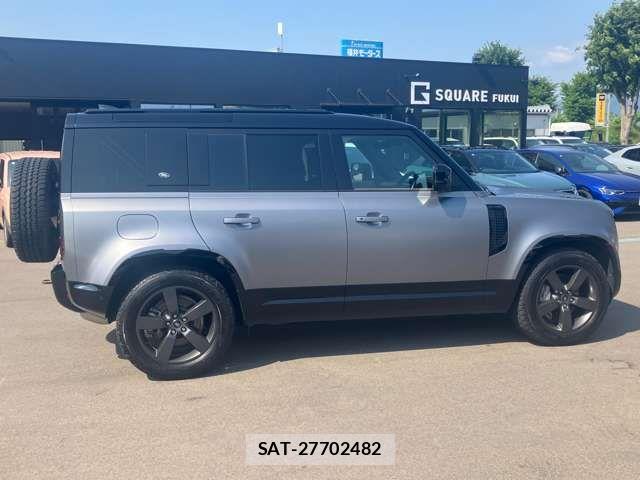 ROVER DEFENDER 2023-05 7060549-6