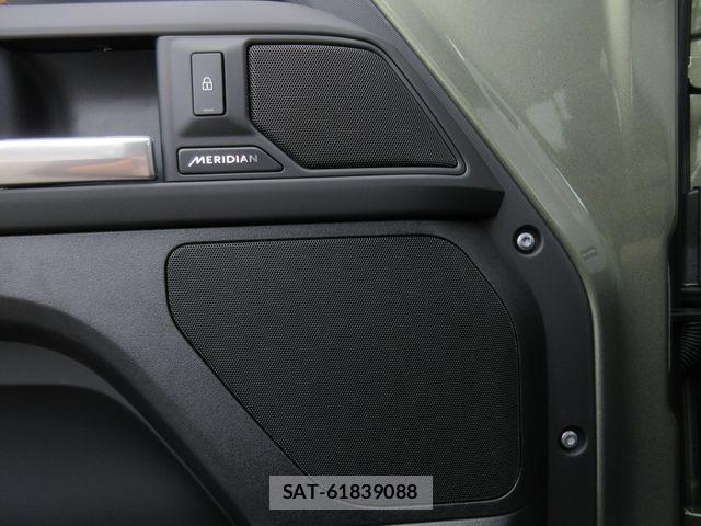 ROVER DEFENDER 2025-05 7060540-16
