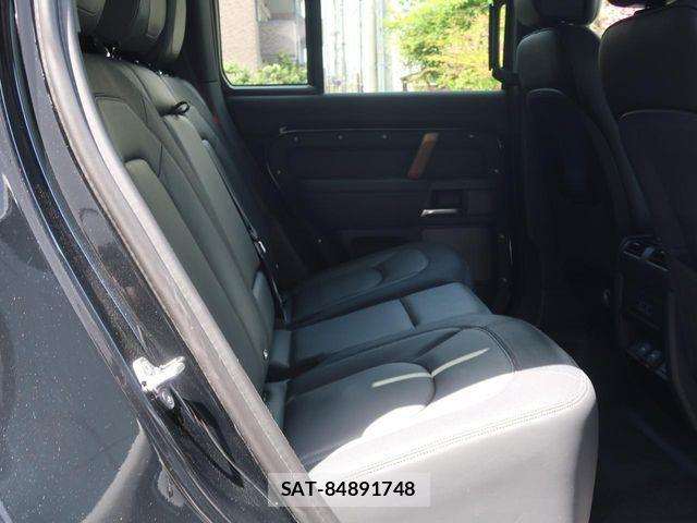 ROVER DEFENDER 2023-09 7060546-14