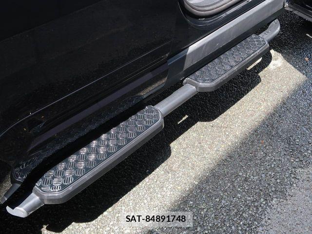 ROVER DEFENDER 2023-09 7060546-6