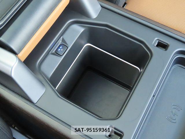 ROVER DEFENDER 2024-06 7218478-16
