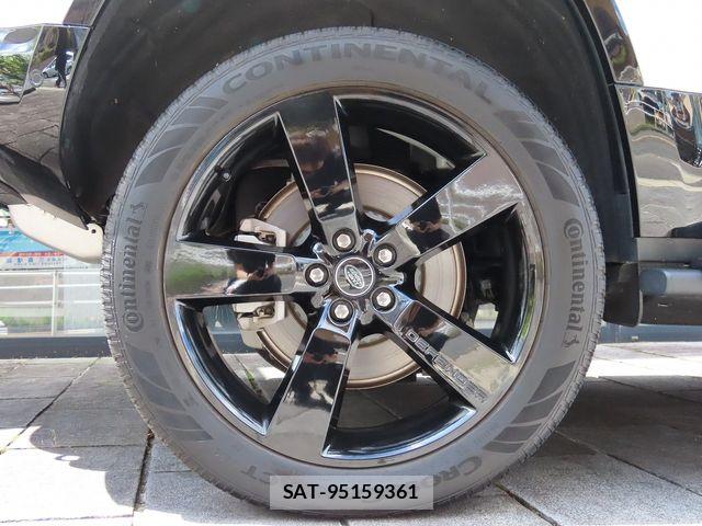 ROVER DEFENDER 2024-06 7218478-27