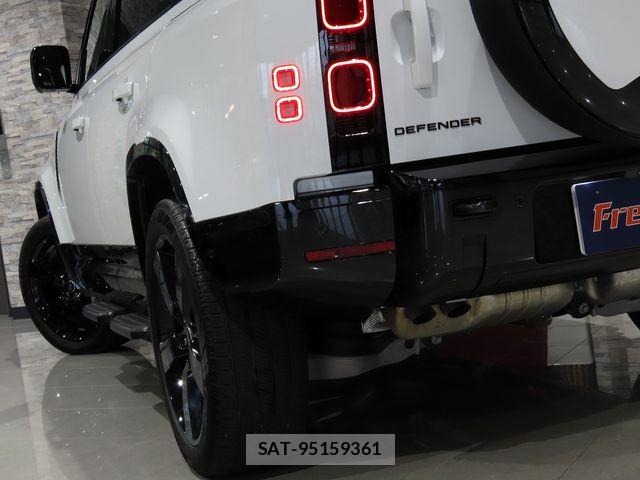 ROVER DEFENDER 2024-06 7218478-6