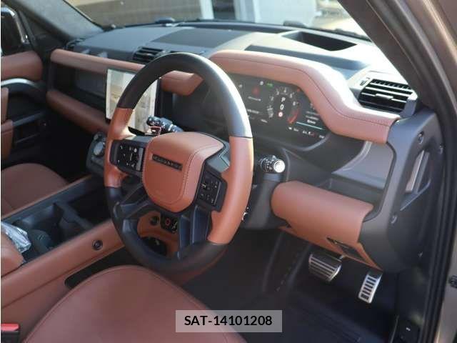 ROVER DEFENDER 2025-08 7224518-1
