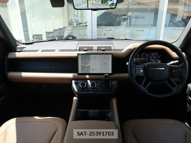ROVER DEFENDER 2025-09 7216542-1