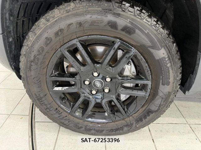 ROVER DEFENDER 2025-08 7216547-2