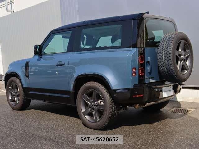 ROVER DEFENDER 2024-02 7224511-2