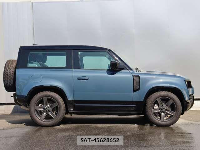 ROVER DEFENDER 2024-02 7224511-7