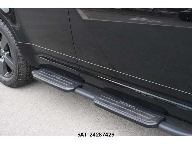 ROVER DEFENDER 2023-12 7217672-10