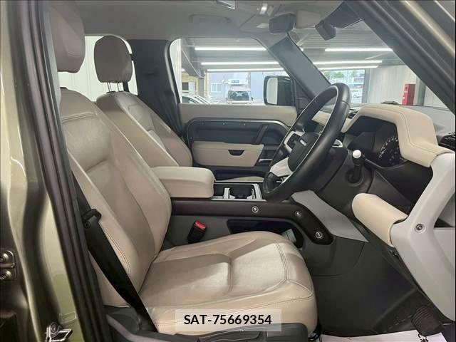 ROVER DEFENDER 2023-04 7252182-6