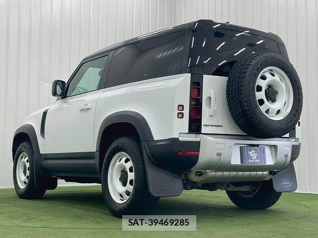 ROVER DEFENDER 2023-06 7252185-16
