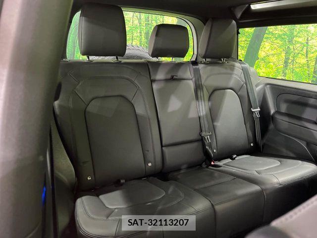 ROVER DEFENDER 2025-08 7272864-11
