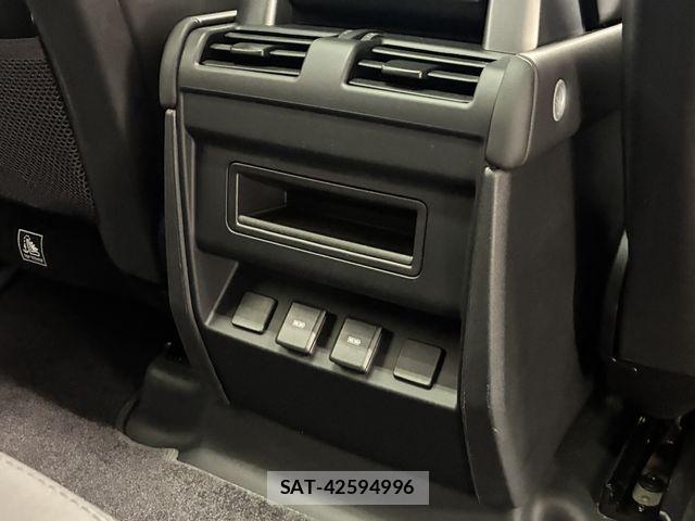ROVER DEFENDER 2023-07 7329899-18