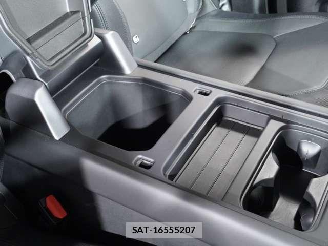 ROVER DEFENDER 2024-01 7329882-7