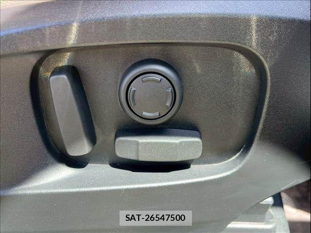 ROVER DEFENDER 2023-08 7359680-10