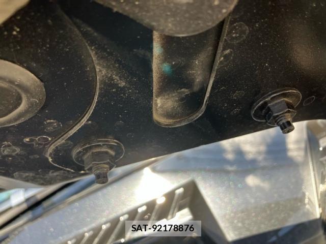 ROVER DEFENDER 2022-07 7393932-18