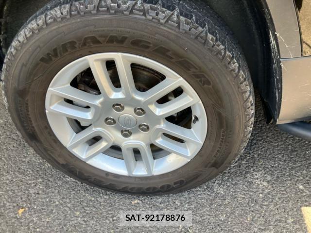 ROVER DEFENDER 2022-07 7393932-8