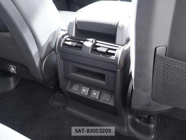 ROVER DEFENDER 2023-09 7502686-28