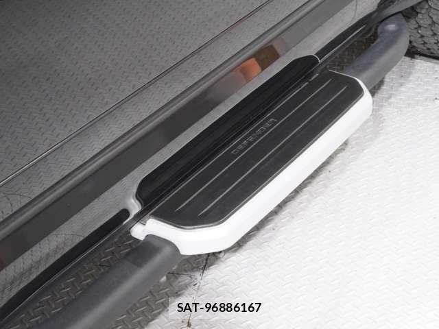 ROVER DEFENDER 2024-06 7502687-6