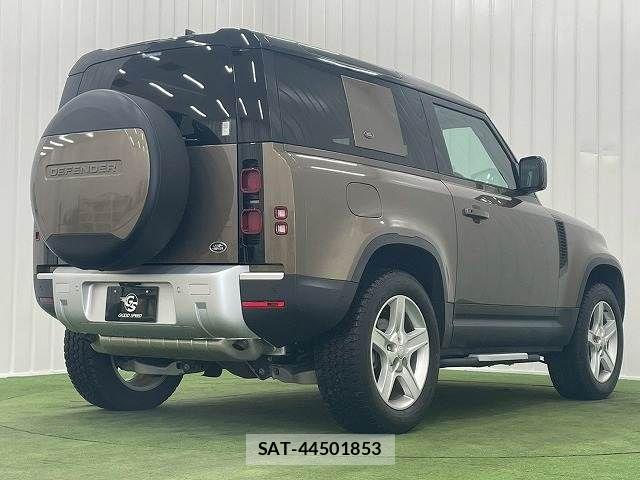 ROVER DEFENDER 2021-08 7502689-15