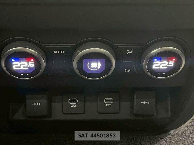 ROVER DEFENDER 2021-08 7502689-6