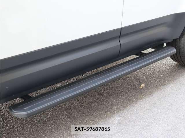 ROVER DEFENDER 2025-12 7619724-11