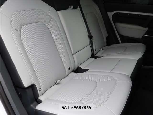 ROVER DEFENDER 2025-12 7619724-13