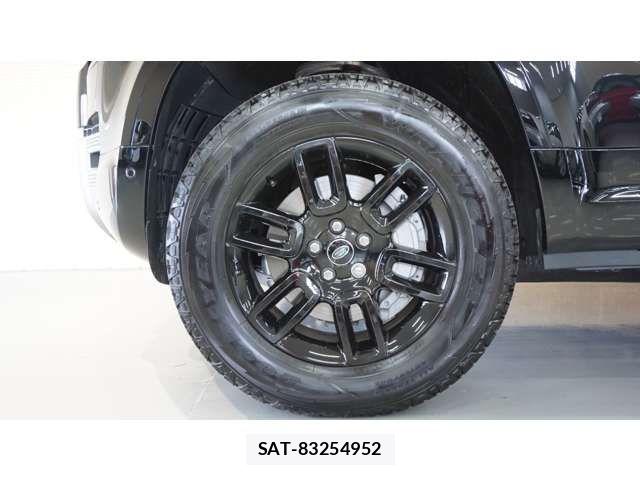ROVER DEFENDER 2023-08 7619722-17