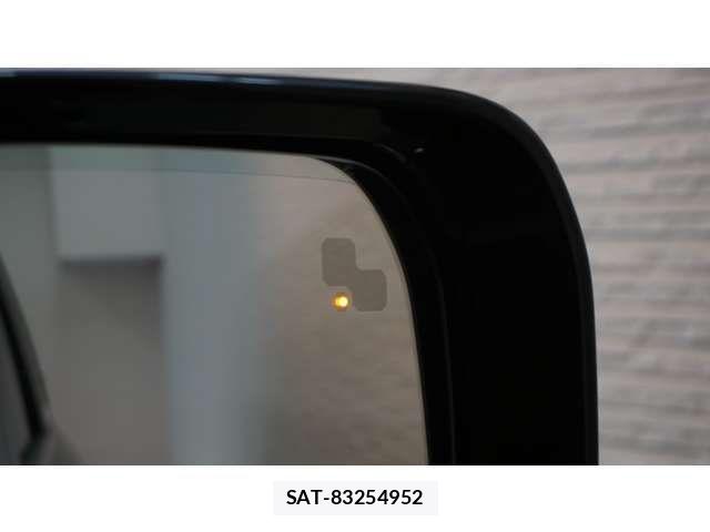ROVER DEFENDER 2023-08 7619722-19