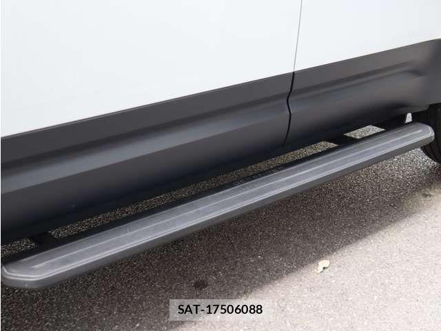 ROVER DEFENDER 2025-12 7619726-10