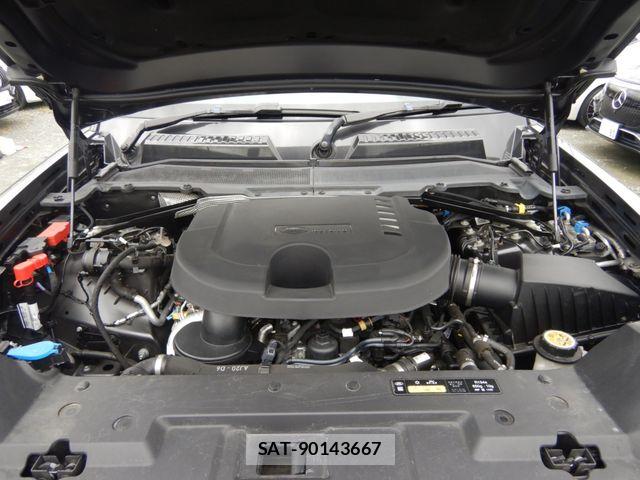 ROVER DEFENDER 2022-03 7728183-17