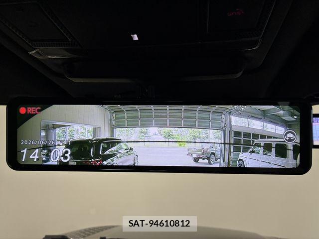 ROVER DEFENDER 2023-08 7728189-29