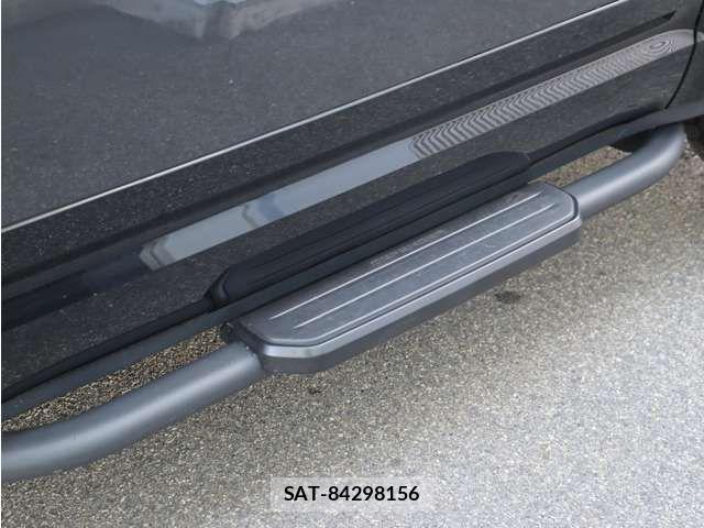 ROVER DEFENDER 2025-12 7879249-10