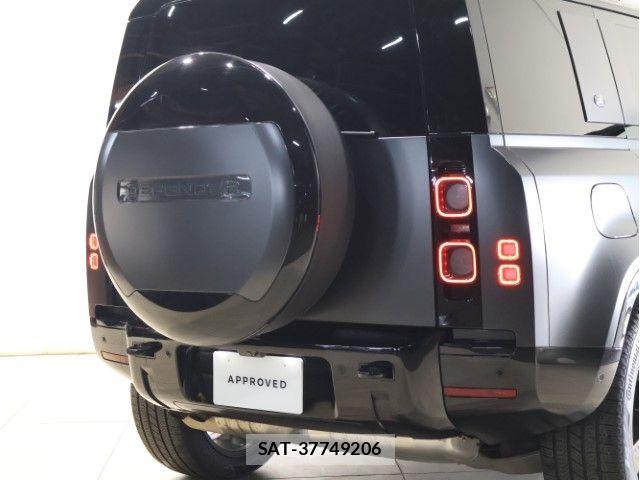 ROVER DEFENDER 2024-06 7879246-14