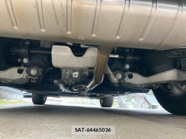 ROVER DEFENDER 2023-09 7963635-12
