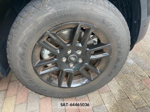 ROVER DEFENDER 2023-09 7963635-7