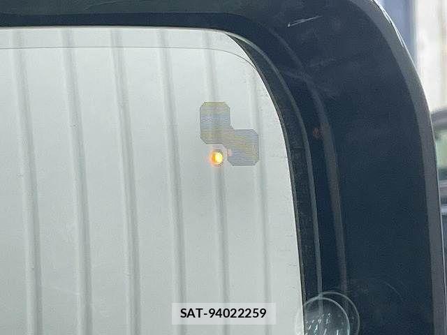 ROVER DEFENDER 2022-08 7963637-6