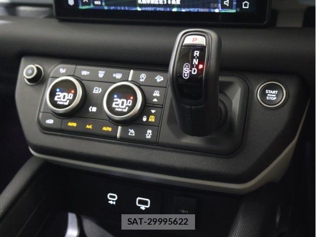 ROVER DEFENDER 2024-05 7980898-21