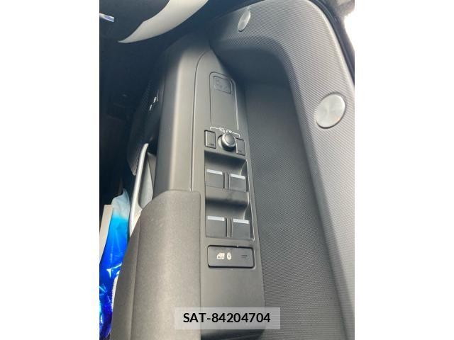 ROVER DEFENDER 2021-09 8038039-13