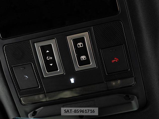 ROVER DEFENDER 2024-01 8075427-13