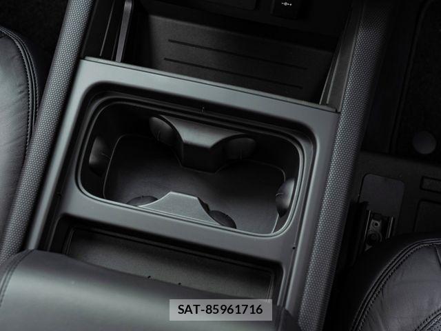 ROVER DEFENDER 2024-01 8075427-22