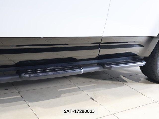 ROVER DEFENDER 2025-08 8132189-12
