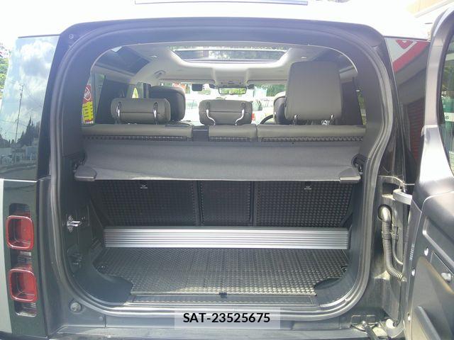 ROVER DEFENDER 2021-03 8132190-11