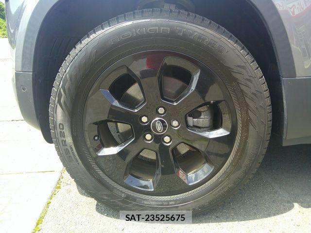 ROVER DEFENDER 2021-03 8132190-22